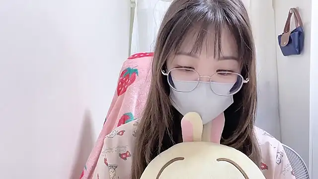 Chu1314 online show from December 19, 2025, 3:19 pm