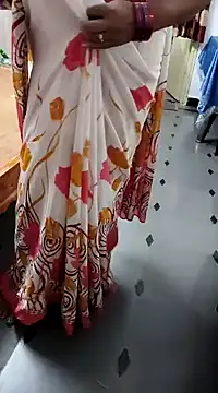 laxmitelugu78 online show from February 4, 2025, 1:59 pm