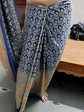 laxmitelugu78 online show from March 5, 2025, 5:18 pm