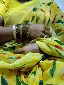 laxmitelugu78 online show from March 7, 2025, 3:07 pm