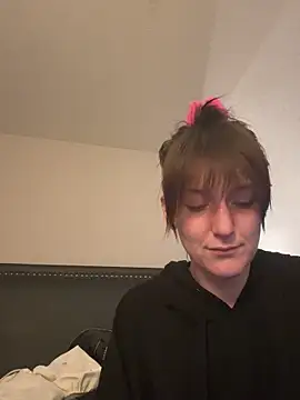 Snapshot of PhattPinxkTaco chatting on March 3, 2025, 8:49 am PhattPinxkTaco online show from March 3, 2025, 8:49 am