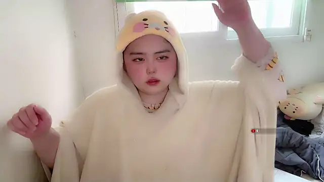 whhbbny online show from January 10, 2026, 2:13 am