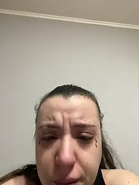 bunnythetailor online show from April 9, 2026, 3:50 am