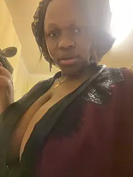 Boneca25 online show from February 15, 2025, 9:37 pm