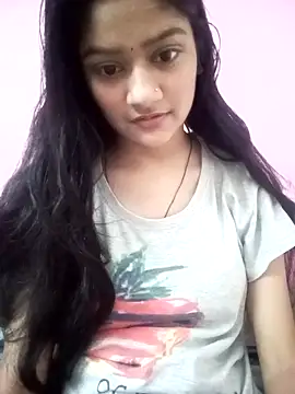 Tanu-00 online show from September 28, 2025, 2:11 pm