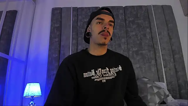 kaletattoo online show from October 5, 2025, 12:03 pm