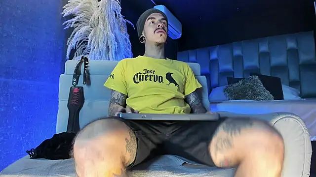 kaletattoo online show from February 22, 2026, 11:53 am