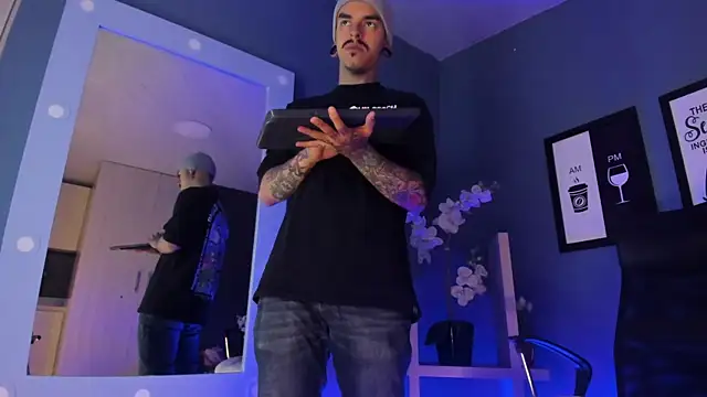 kaletattoo online show from April 17, 2026, 11:35 am