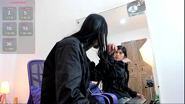 esmeralda06 online show from February 24, 2026, 12:25 pm