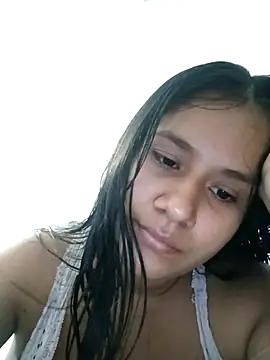 Snapshot of sol_miluna2 chatting on October 5, 2025, 9:45 pm sol miluna2 online show from October 5, 2025, 9:45 pm