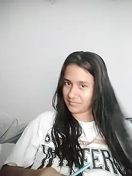 Snapshot of sol_miluna2 chatting on July 31, 2026, 3:06 am sol miluna2 online show from July 31, 2026, 3:06 am