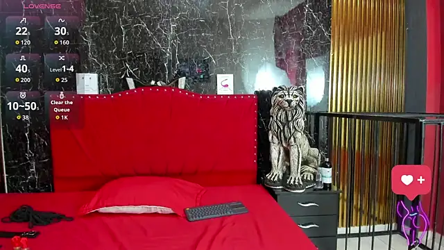  nicolesweet online show from October 28, 2025, 7:38 pm