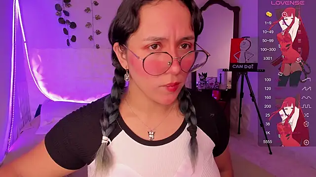 Snapshot of Ludovica6669 chatting on March 3, 2025, 7:06 pm Ludovica6669 online show from March 3, 2025, 7:06 pm