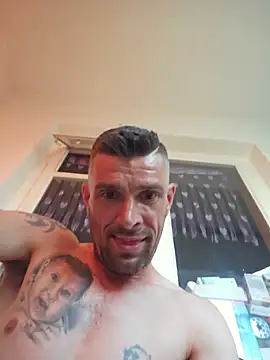 Snapshot of Schkodnik chatting on June 20, 2026, 5:49 pm Schkodnik online show from June 20, 2026, 5:49 pm