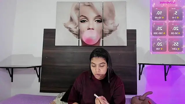 Snapshot of Emily_rivera78 chatting on September 20, 2025, 3:18 am Emily rivera78 online show from September 20, 2025, 3:18 am