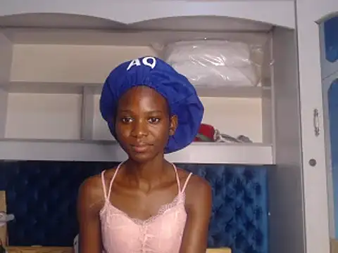 YoungDiva69 online show from February 19, 2025, 3:38 pm