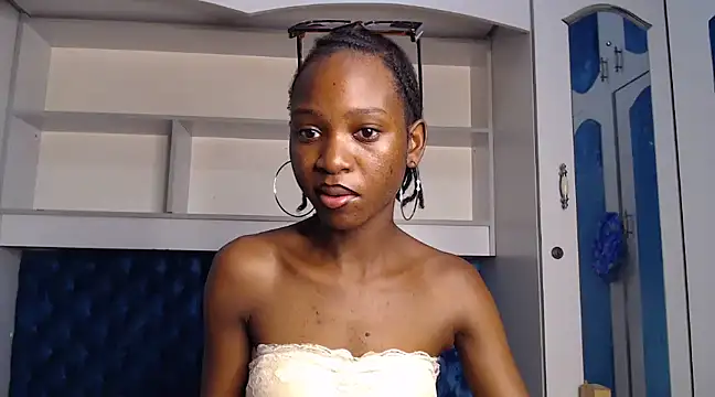 YoungDiva69 online show from March 5, 2025, 6:23 pm