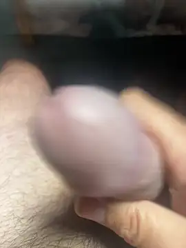 yannusgir33 online show from September 30, 2025, 9:09 pm