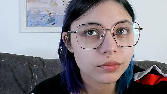 DarelleFare online show from February 15, 2025, 11:17 am