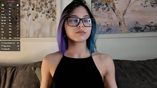 DarelleFare online show from February 22, 2025, 2:19 pm