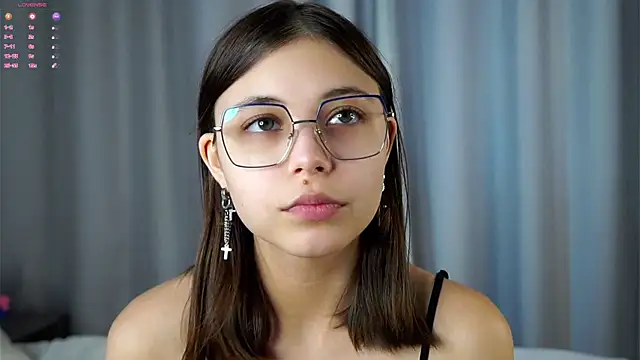 DarelleFare online show from September 10, 2025, 11:10 am