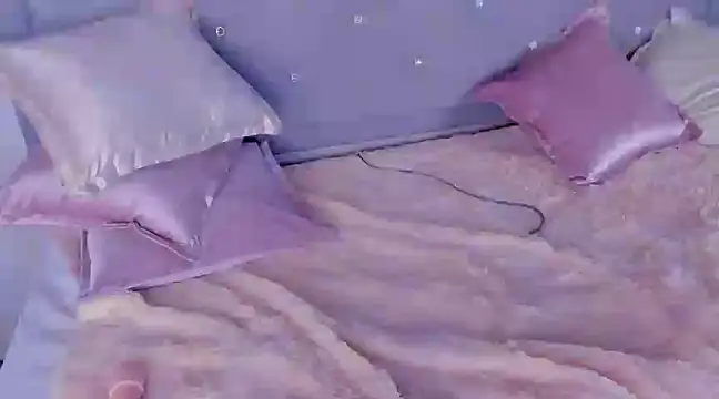 Kei Oliver online show from March 5, 2025, 4:13 pm