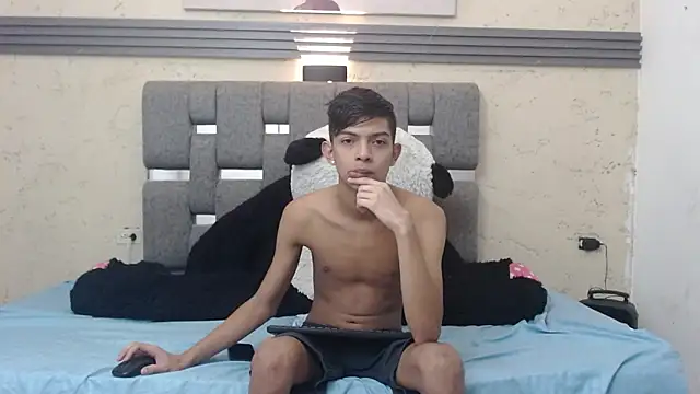 Snapshot of KING_STYLE2 chatting on February 1, 2025, 11:16 pm KING STYLE2 online show from February 1, 2025, 11:16 pm