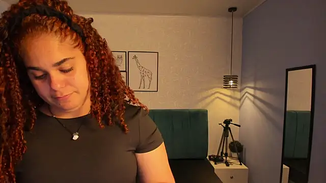 ninna curly online show from September 19, 2025, 9:26 pm