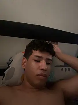 Santiago-Thompson online show from November 14, 2025, 7:23 pm