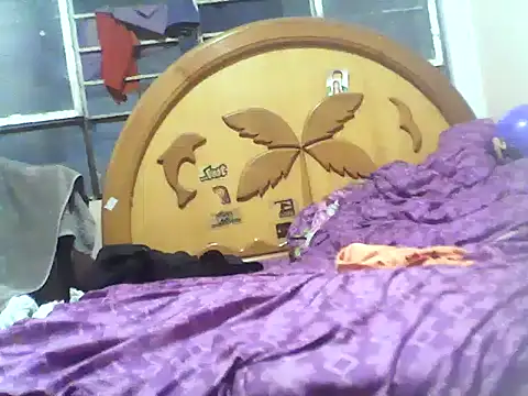 nakedlima online show from February 14, 2025, 1:23 am