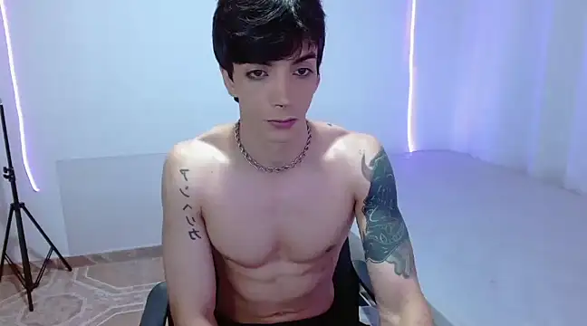 H3ll B0I online show from March 16, 2025, 2:21 am