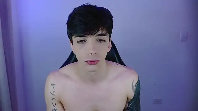 H3ll B0I online show from April 11, 2026, 6:07 am