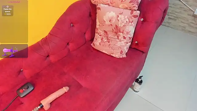 AlexxaSmall online show from September 11, 2025, 2:00 am