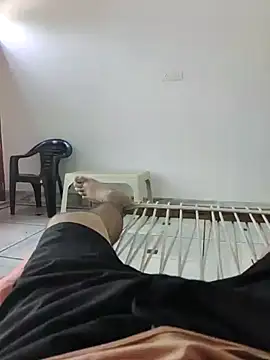 xmanrawan2 online show from November 5, 2025, 7:41 am