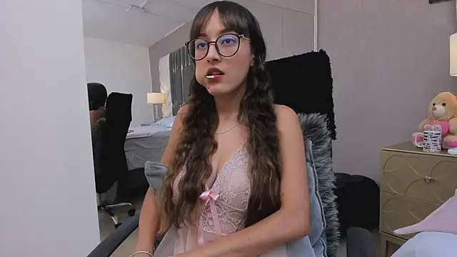 MelodyWinx online show from March 18, 2025, 9:21 pm