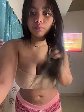 my cam online show from December 19, 2025, 8:05 pm