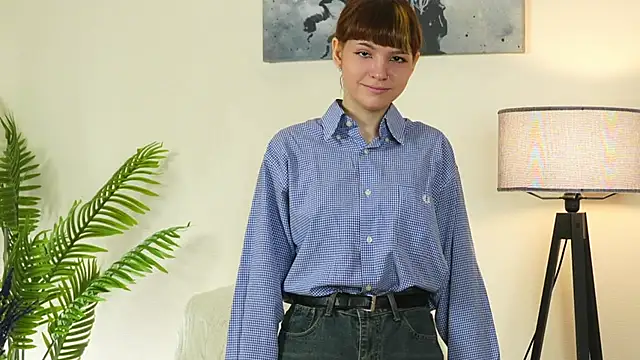 ElvaAxley online show from January 28, 2025, 11:06 am