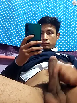 Snapshot of EduardoEspinoza12 chatting on October 6, 2025, 7:55 pm EduardoEspinoza12 online show from October 6, 2025, 7:55 pm