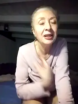 divinaerotica online show from January 6, 2026, 6:00 pm