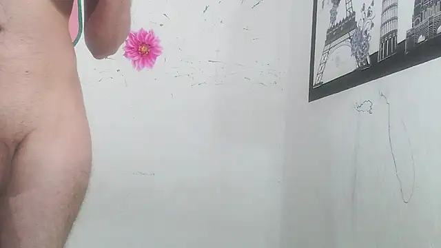 Snapshot of Lola-Pretty chatting on February 27, 2025, 12:56 pm Lola-Pretty online show from February 27, 2025, 12:56 pm