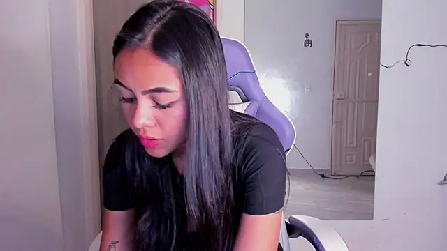 Tatiana250 online show from November 2, 2025, 12:13 am