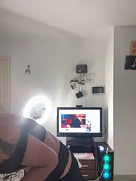 Tatiana250 online show from November 6, 2025, 11:26 pm