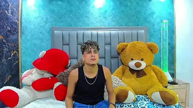 Sexys Hornys Boys online show from February 11, 2025, 10:28 pm