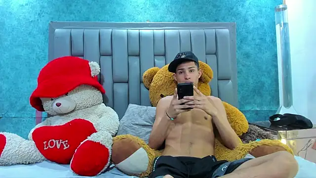 Sexys Hornys Boys online show from March 13, 2025, 11:27 pm