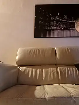 Pourleplasirs online show from February 3, 2025, 12:04 am