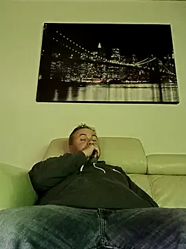 Pourleplasirs online show from November 6, 2025, 9:26 pm