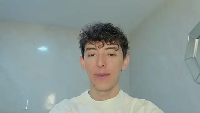 miketwink online show from November 27, 2025, 11:51 pm