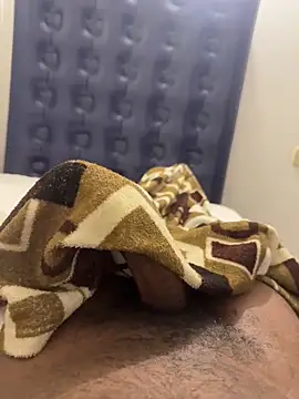 jhonnes  online show from March 6, 2025, 4:52 am