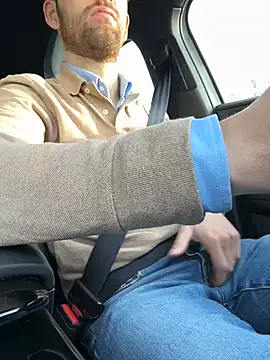 Snapshot of bullyboyy chatting on February 19, 2025, 8:22 am bullyboyy online show from February 19, 2025, 8:22 am