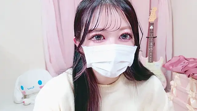 Snapshot of Megu-mimi chatting on February 9, 2026, 4:33 pm Megu-mimi online show from February 9, 2026, 4:33 pm